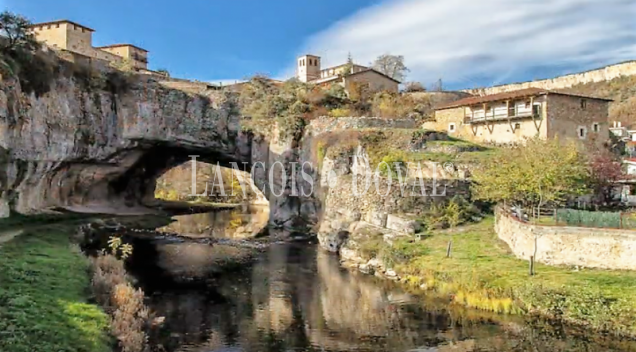 Puentedey. Burgos. Casa rústica en venta ideal proyecto turístico rural.