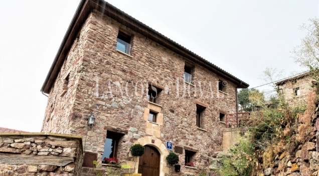 Casa rural en venta en Castilla León entre Soria y La Rioja.