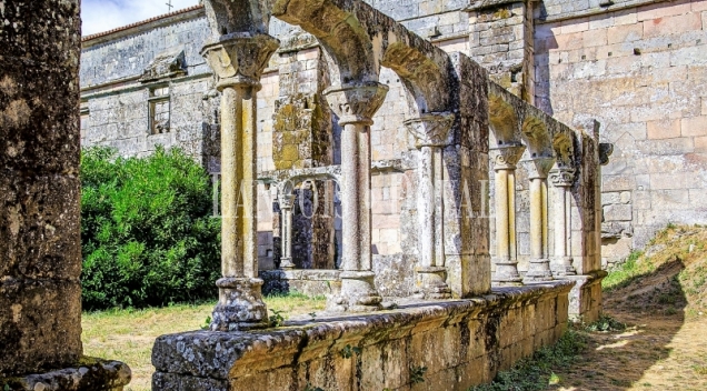 Ourense. Casa rural en venta junto al monasterio de Trandeiras. Xinzo de Limia