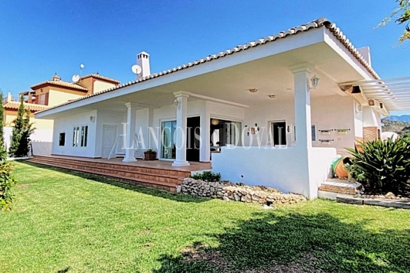 Torrox. Málaga. Fantastica Villa en venta. Excelentes vistas. Ideal inversión.