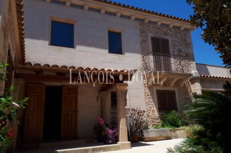 Mallorca. Finca con villa de lujo en venta. Felanitx