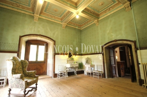 Asturias. Casa palacio en venta siglo XVI. Concejo de Salas. 