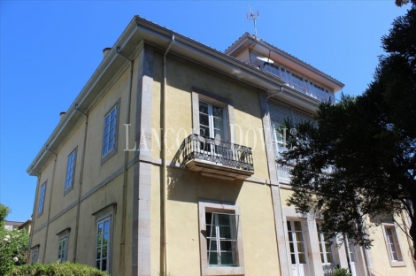 Llanes. Asturias. Casona histórica en venta. Centro urbano.