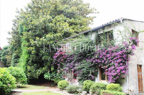 Llanes. Asturias. Casona histórica en venta. Centro urbano.