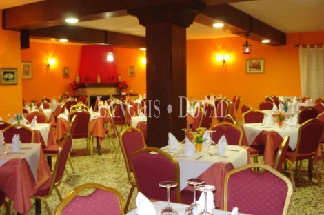 Navahermosa. Toledo Restaurante casa rural en venta