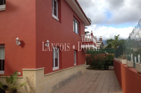 La Orotava. Urb. Villas del Pinalito. Tenerife. Chalet en Venta.