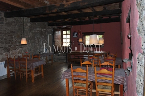 Beget. Girona Masía casa rural en venta.