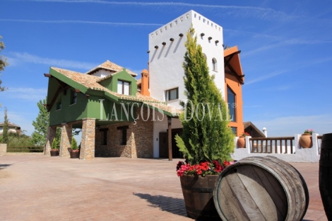 Dílar. Granada. Hotel rural restaurante en venta.