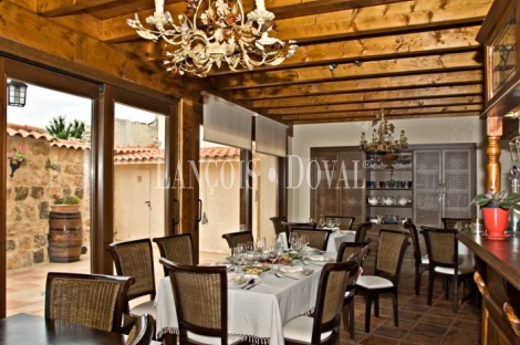 Montealegre de Campos. Valladolid. Hotel rural con encanto en venta 