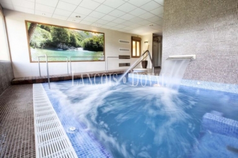 Mestas de Con. Asturias. Hotel con encanto Spa en venta.