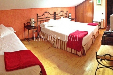 Hotel rural en venta. Sierra de Guadarrama. Puerto de Navacerrada. Madrid