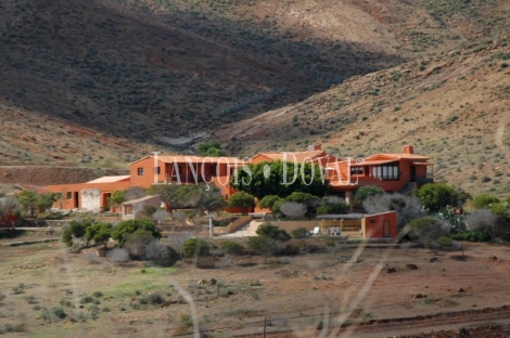 Fuerteventura. Finca y cortijo en venta. Betancuria. Ideal turismo. Canarias.