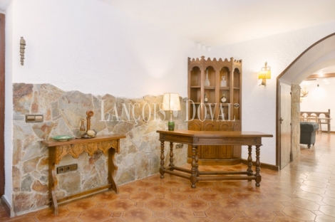 L´ Arboç. Casa en venta con licencia turística. Baix Penedés. Tarragona.