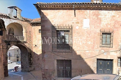 Sigüenza. Casa palacio en venta. Guadalajara y sus edificios históricos. |  Lançois Doval