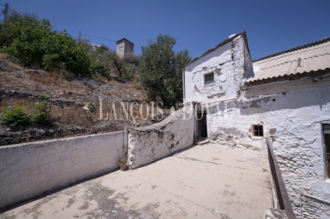 Alpujarra Granadina. Casa de labranza en venta a rehabilitar. Ideal turismo rural.