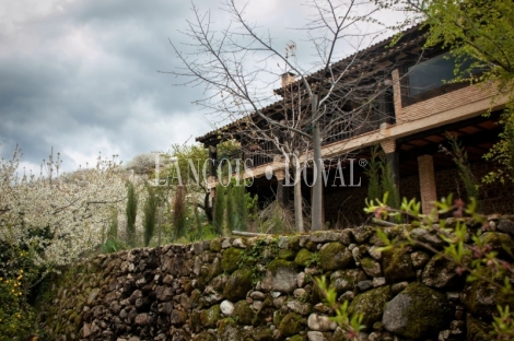 Cáceres. Casa Rural En Venta. Valle Del Jerte. Navaconcejo. | Lançois Doval