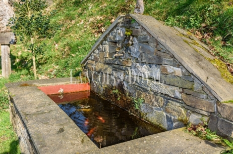 Asturias. Casa rural en venta. Concejo de Aller.