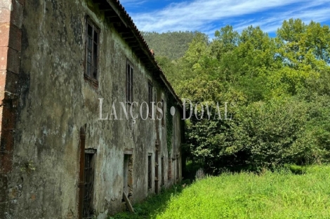 Cantabria. Casona y central hidroeléctrica en venta. Valle de Buelna.