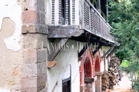 Cantabria. Casona y central hidroeléctrica en venta. Valle de Buelna.