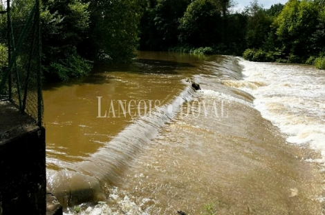 Cantabria. Casona y central hidroeléctrica en venta. Valle de Buelna.