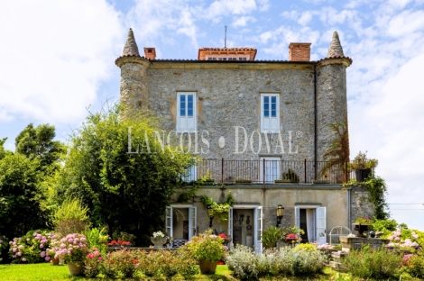 Santander. Casa Palacio en venta. Marina de Cudeyo.