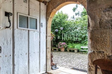 Santander. Casa Palacio en venta. Marina de Cudeyo.