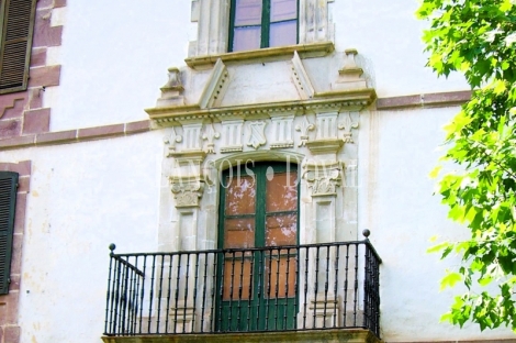 Valle de Baztan. Una casa palacio en venta ideal proyecto turístico en Navarra.