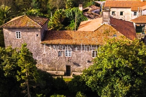 A Coruña. Un pazo histórico en venta en Aldea Leboráns. Ames