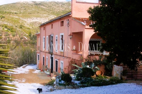 Alicante. Casa rural en venta. Agres. Sierra Mariola