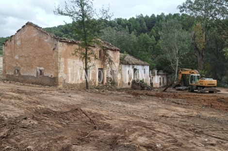 Cuenca. Iniesta. Finca en venta para proyecto turístico rural.