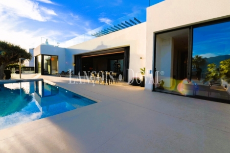 El Albir. Villa de estilo moderno en venta. Alfàs del Pi. Alicante