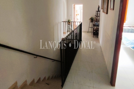 Lucena. Córdoba. Casa en venta a reformar. Campo de Aras