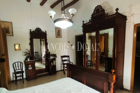 Lucena. Córdoba. Casa en venta a reformar. Campo de Aras