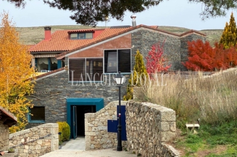 Spa en venta Sierra de Gredos. Ávila. Centro hidrotermal con vivienda.