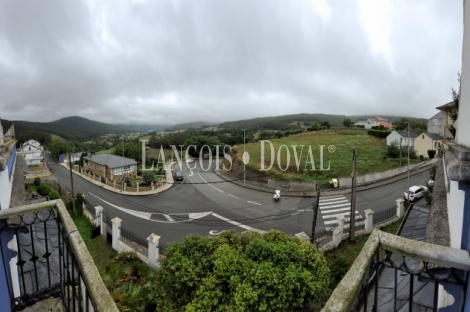 Casona Indiana en venta  Costa de Lugo. Trabada.