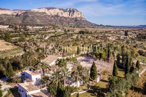 Dénia. Finca Rústica y villa de Ensueño en Venta. Zona Jesús Pobre