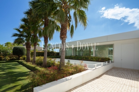 Golf Finca Cortesín. Lujosa villa de  diseño en venta. Casares. Costa del Sol