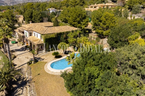 Finestrat. Finca en venta con maravillosas vistas. Alicante. 