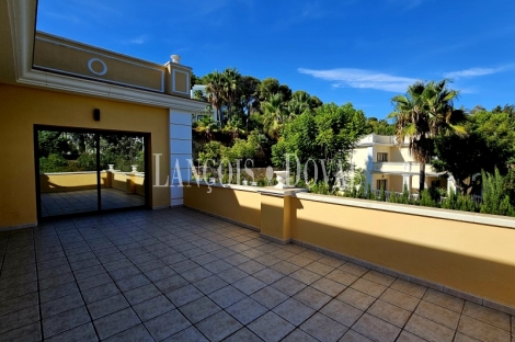 Villa en venta. Marbella. Las Chapas