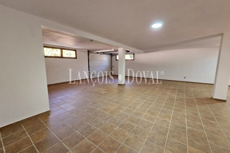 Villa en venta. Marbella. Las Chapas