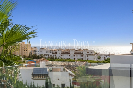 Villa excelusiva en venta Mijas Costa. Calahonda cerca de la Playa