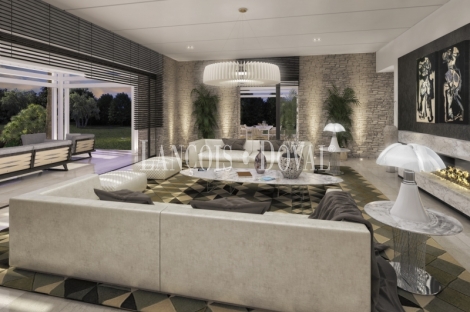 Marbella.  Parcela residencial en venta cerca de Puerto Banus.  Atalaya de Rio Verde