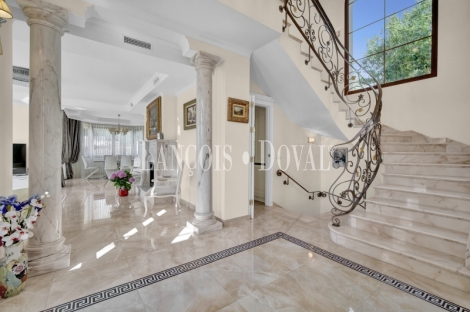 Marbella. Villa exclusiva en venta. Hacienda Las Chapas