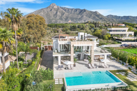 Marbella. Milla de Oro. Villa de lujo en venta. Villas del Marqués