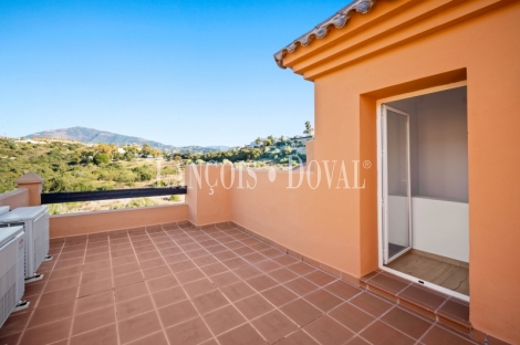 Benahavis. Casa adosada en venta. Nueva Milla de Oro. Paraiso Bellevue