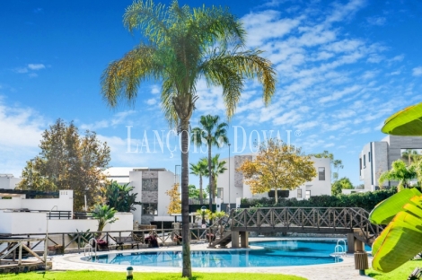 Marbella. Santa Clara golf. Casa adosada en venta.