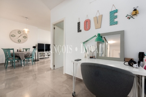 Manilva. La Duquesa. Apartamento en venta con vistas al mar