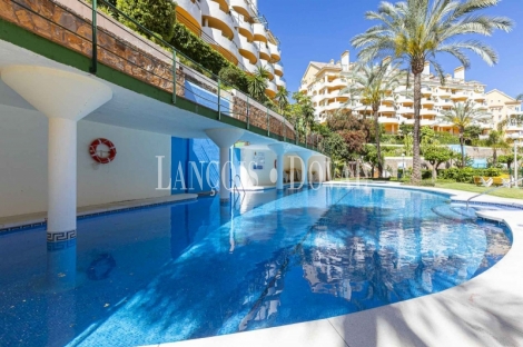 Marbella. Apartamento Duplex en venta con vistas al mar