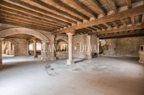 Sepúlveda. Casa palacio señorial en venta ideal eventos o proyecto turístico.