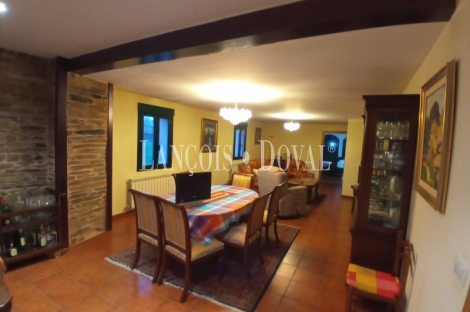 Lugo. Casa rural de piedra en venta junto Camino de Santiago